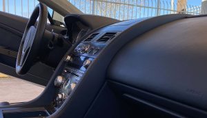 Aston Martin Vantage (27)