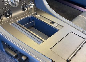 Aston Martin Vantage (29)
