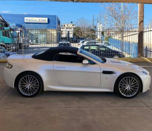 Aston-Martin-Τετράγωνη_1