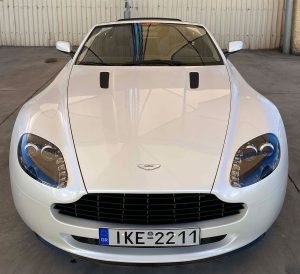 Aston-Martin-Τετράγωνη_2