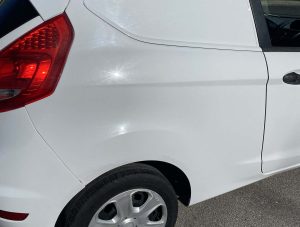 Ford White Επαγγελματικό (10)
