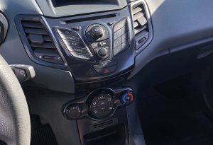 Ford White Επαγγελματικό (15)