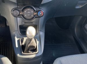 Ford White Επαγγελματικό (17)