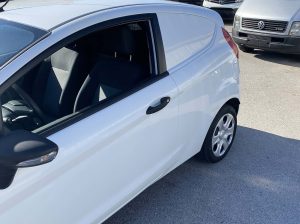 Ford White Επαγγελματικό (4)