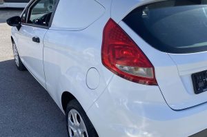 Ford White Επαγγελματικό (8)