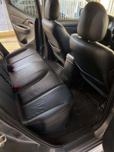 Mitsubishi L200 Dark Gray (16)