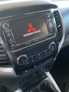 Mitsubishi L200 Dark Gray (21)