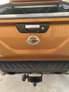 Nissan Navara Orange (12)
