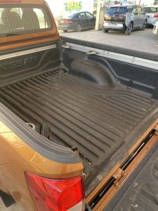 Nissan Navara Orange (13)