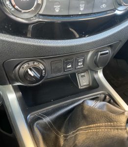 Nissan Navara Orange (20)