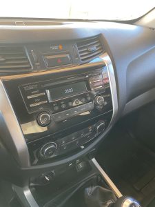 Nissan Navara Orange (22)