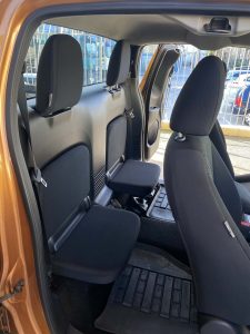 Nissan Navara Orange (28)