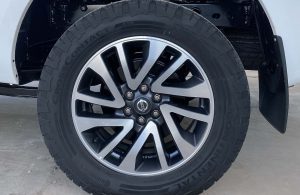 Nissan Navara White (10)