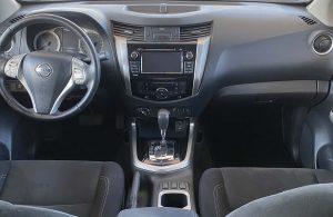 Nissan Navara White (22)