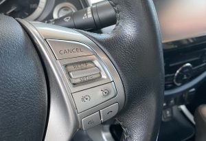 Nissan Navara White (23)