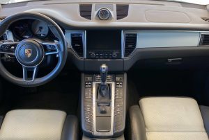 PORSCHE MACAN S (19)