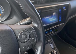 Toyota Auris Black (10)