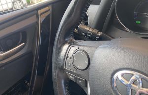 Toyota Auris Black (11)