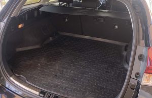 Toyota Auris Black (17)