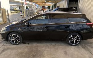 Toyota Auris Black (5)