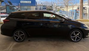 Toyota Auris Black (6)