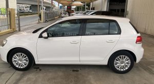 Volkswagen Golf White (7)