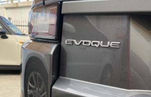 RANGE ROVER EVOQUE (8)