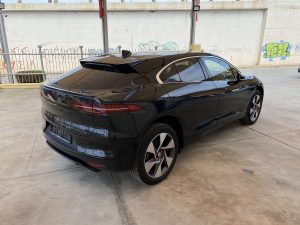 Jaguar I Pace (13)