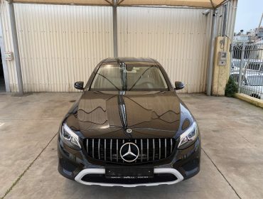 Mercedes GLC 250 (1)