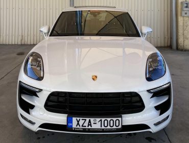 PORSCHE MACAN S (1)